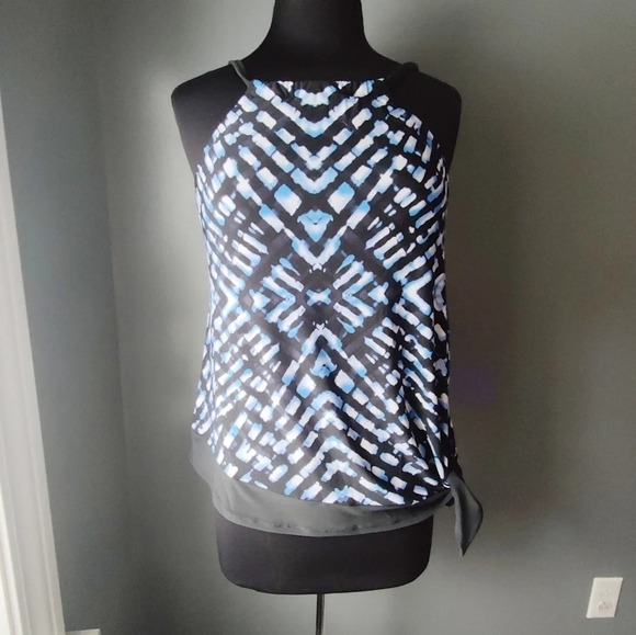 *NWOT* Coastal Blue Asymmetrical Hem Tankini - Picture 2 of 5